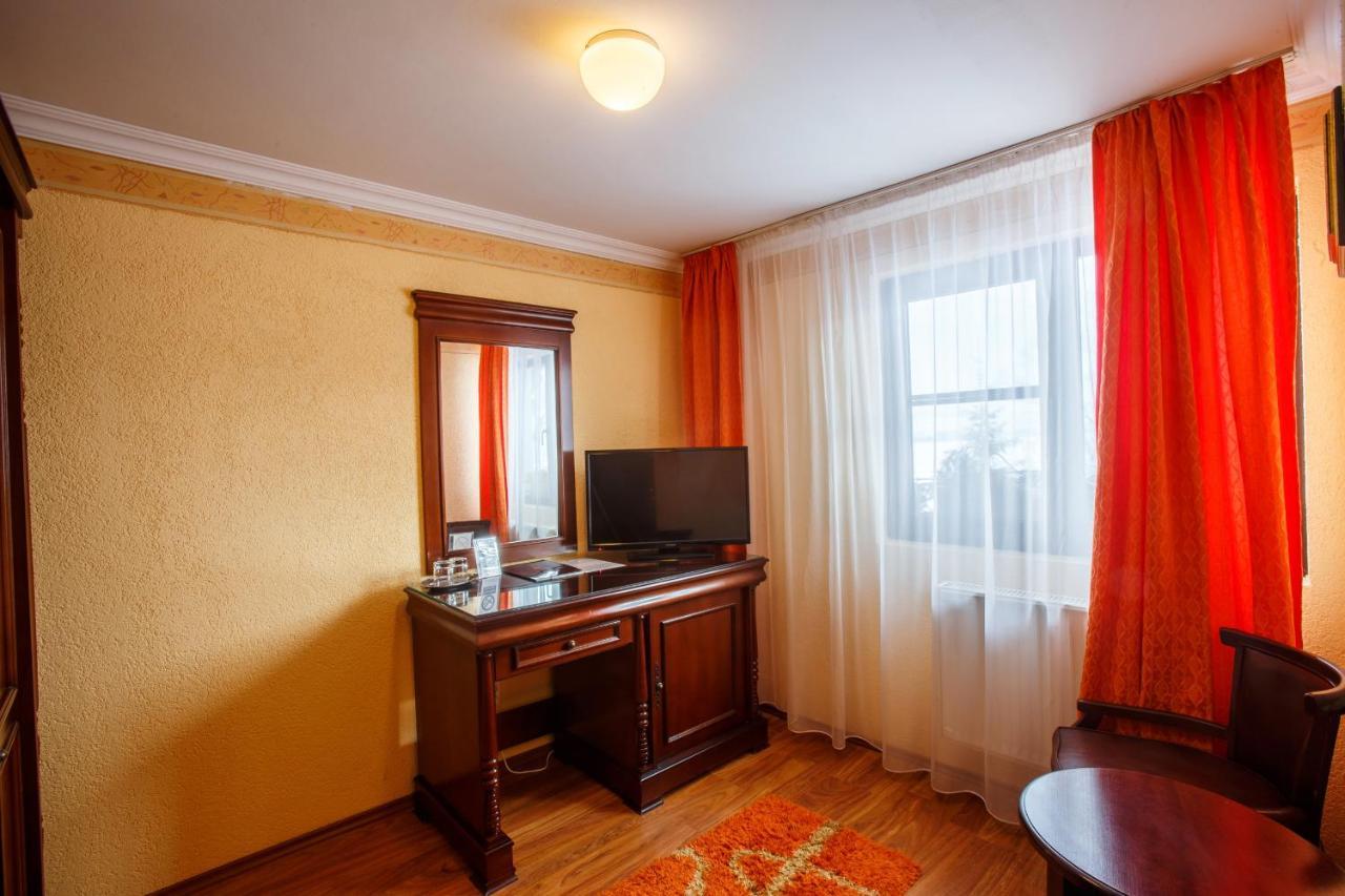 Domeniul Dracula Danes Hotel Ngoại thất bức ảnh